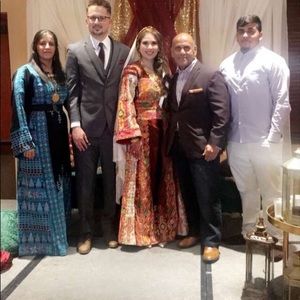 Meet your Posher, Bashshar